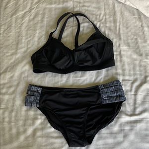 Athleta 2 piece swimsuit